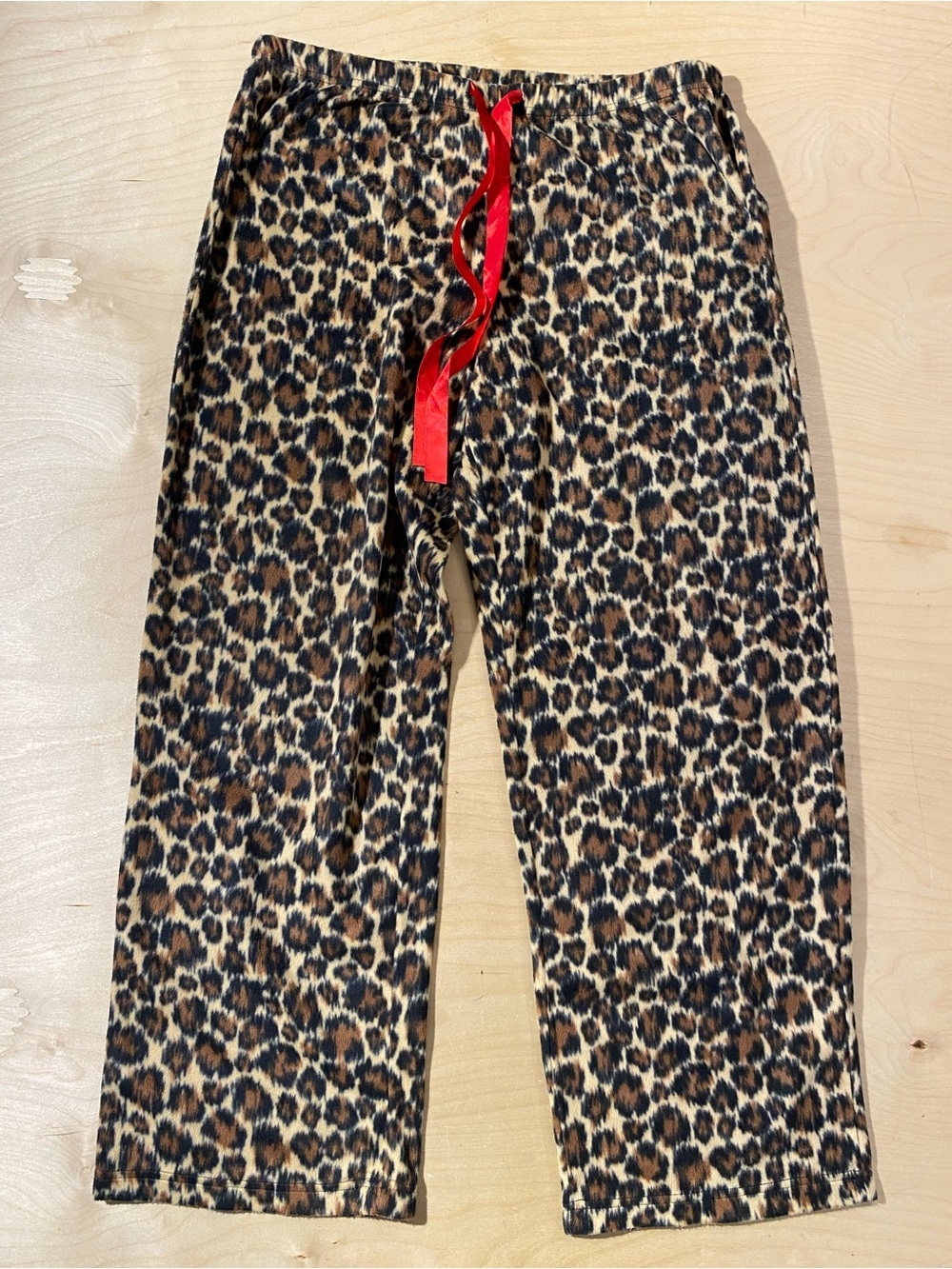 Mix & Co. Leopard Print Pajama Pants with Red Drawstring Large (RZ)